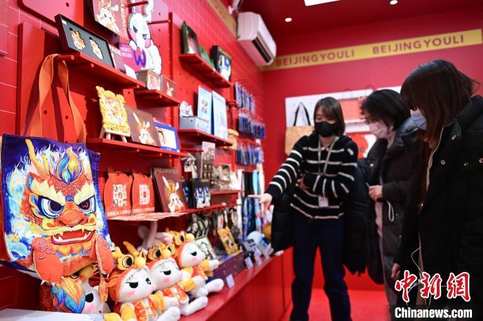 北京有禮攜手非遺老字號，近百款特色年禮打造最“潮”中國節