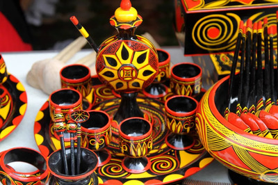 麗江首屆青創(chuàng)文化節(jié)暨產(chǎn)品創(chuàng)意大賽盛大啟幕 68家軟件服務(wù)企業(yè)同臺(tái)競(jìng)技，共繪數(shù)字經(jīng)濟(jì)新藍(lán)圖